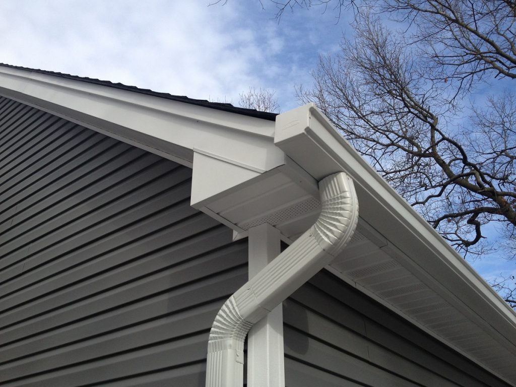 seamless-gutters seamless-gutters